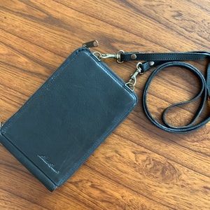 Eddie Bauer Leather Crossbody